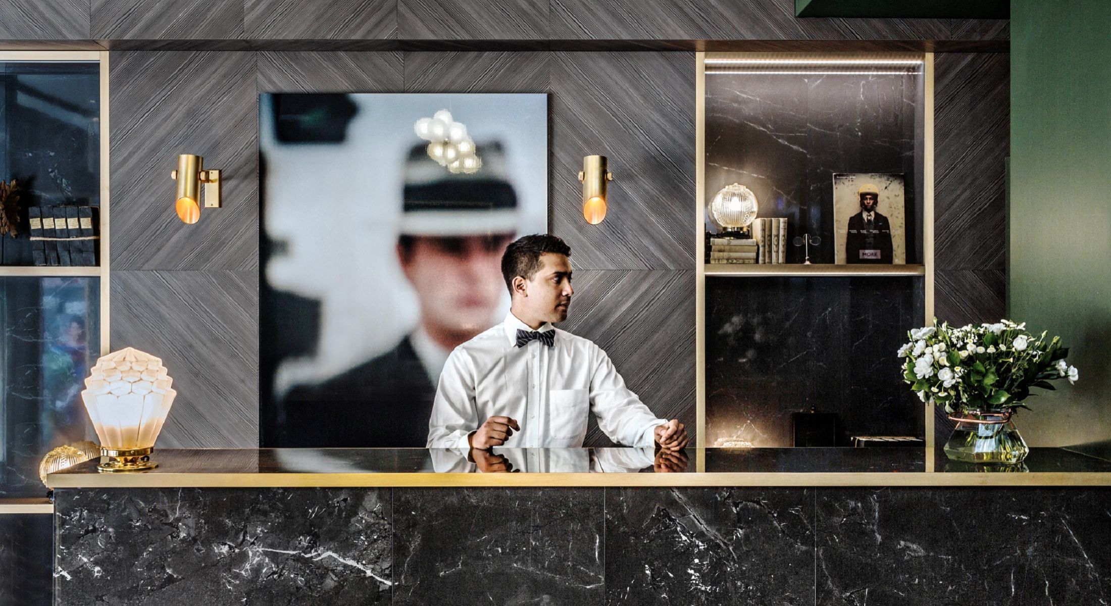 Handsome Hotel - Reception